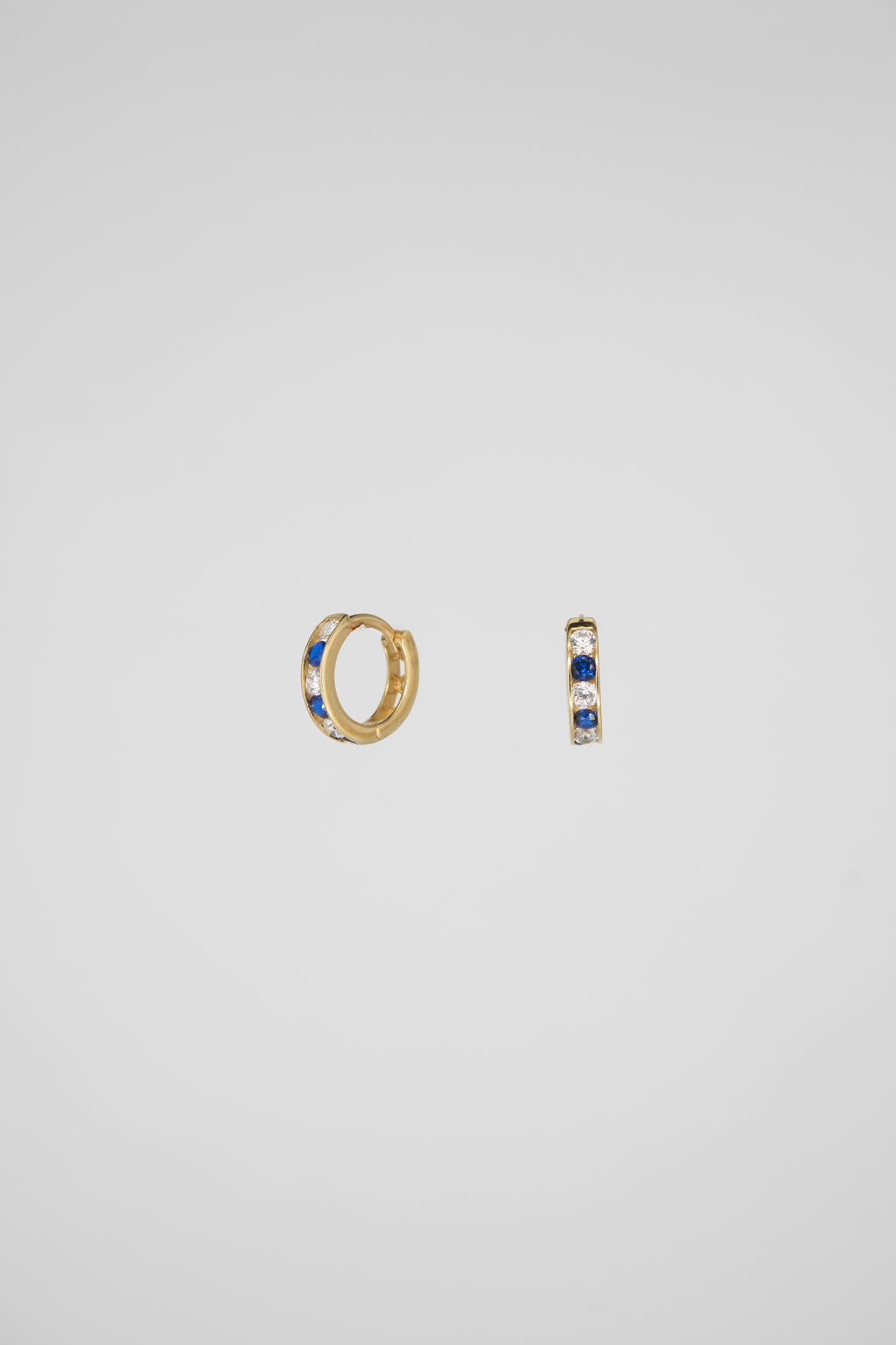 Blue & White Channel Set Huggie