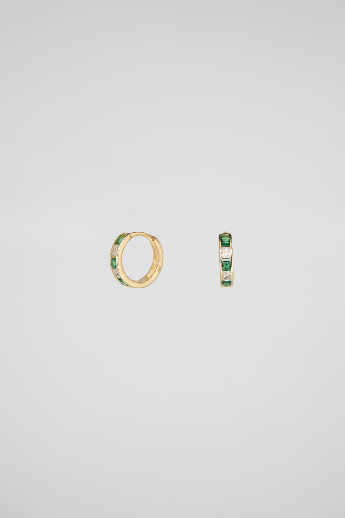 Green & White Channel Set Huggie